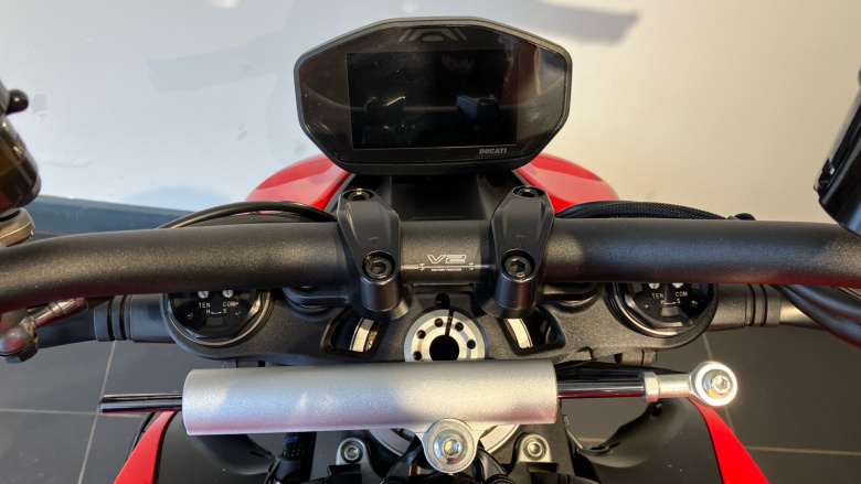 Ducati Streetfighter V2 (22MY)